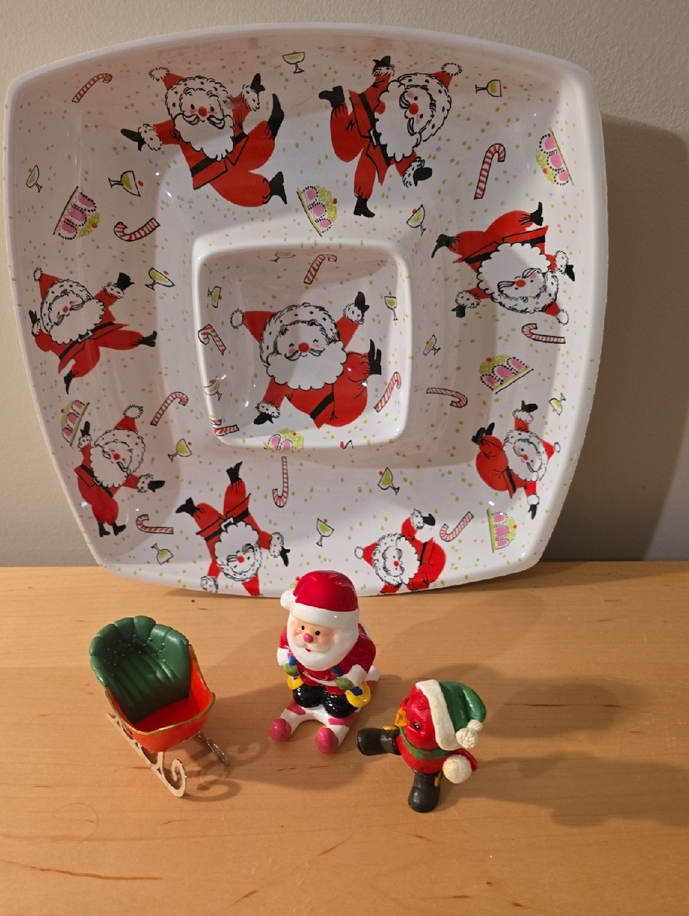 Vintage Chip And Dip Plate, Santa,  Bird And Sleigh